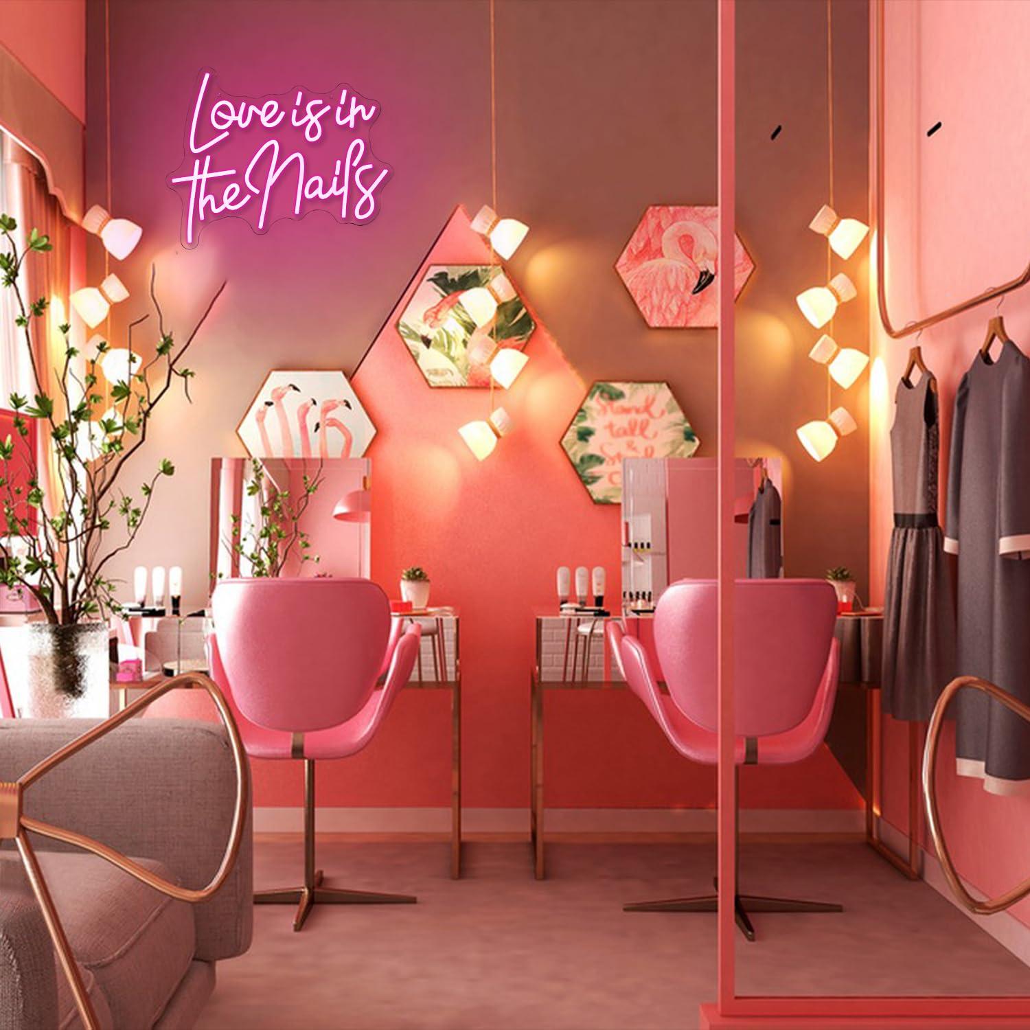 Love Is In The Nails Neon Sign - Beauty No Makeup recension och pris