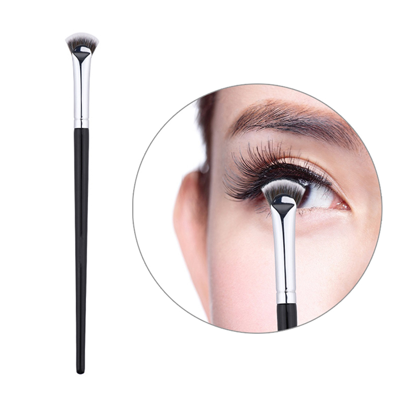 ~1PC Fan-shaped Eyelash Brush  - Beauty No Makeup recension och pris