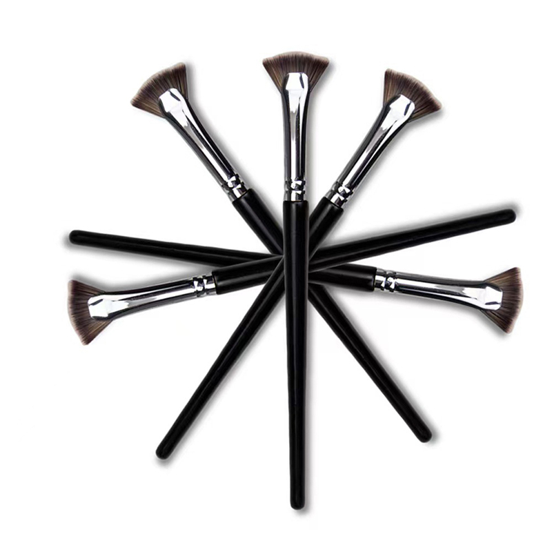 ~1PC Fan-shaped Eyelash Brush  - Beauty No Makeup recension och pris